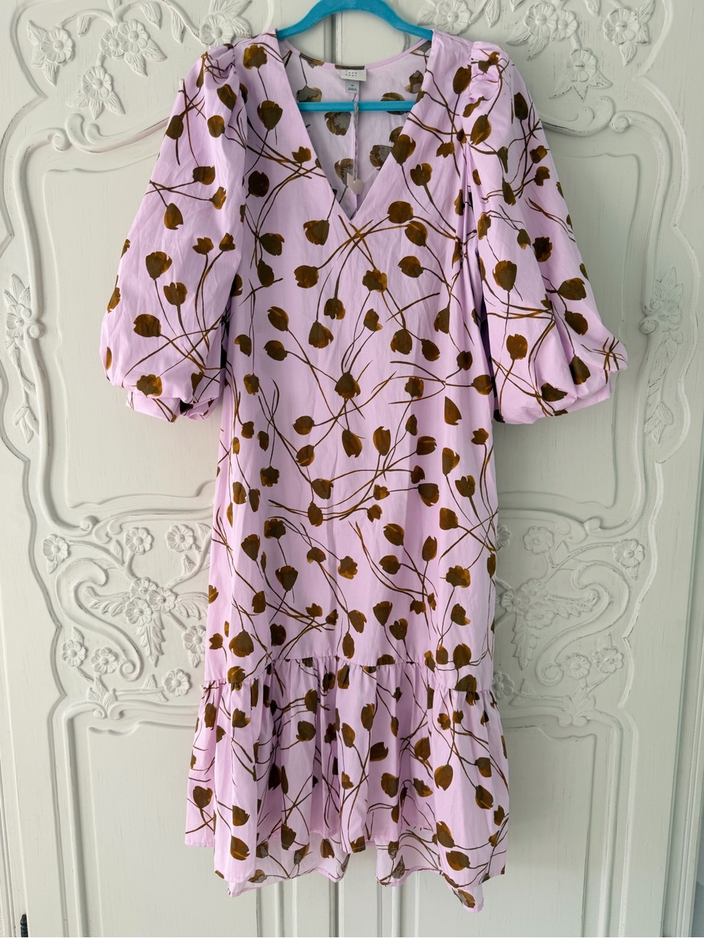 A New Day - NWT- Lilac  Floral Puff-Sleeve V-Neck Dress
